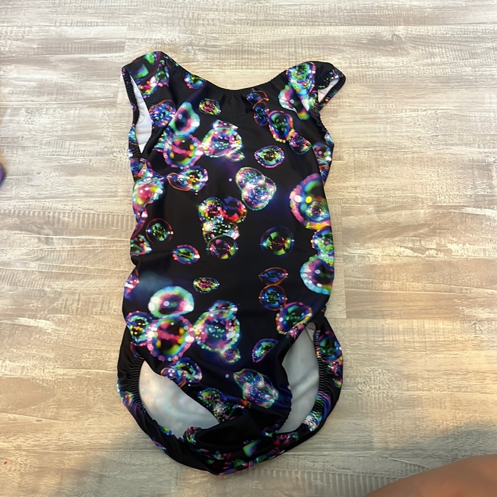 Foxy leo silkey soapy bubbles (metallic)stretchy material